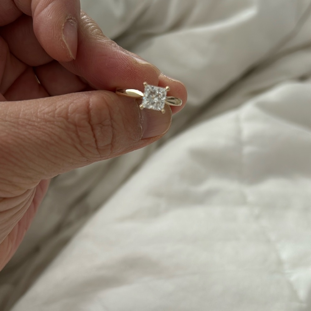 1.5 Princess cut lab diamond in 14k yellow gold, E, VS1 - Picture 4 of 11